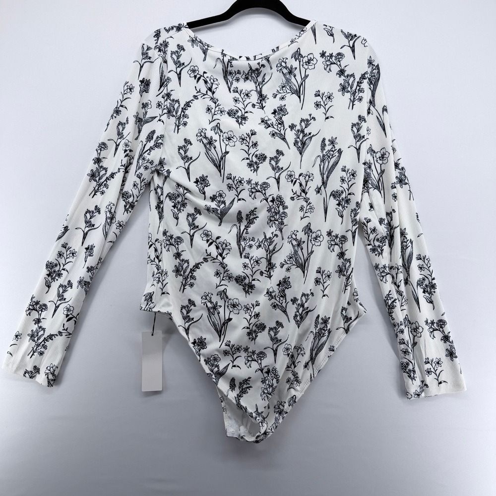 YOZY Floral Ribbed Long Sleeve Bodysuit White Black‎ Ruched Square Neck XL NWT - Picture 4 of 6